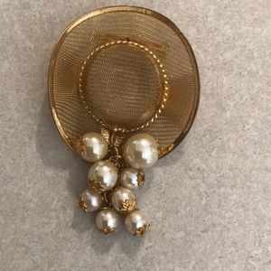 Gold and Pearl Hat Pin/Brooch